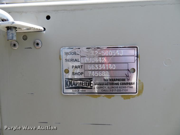 image for item DE8071 2011 Ford F550 Super Duty XL service truck