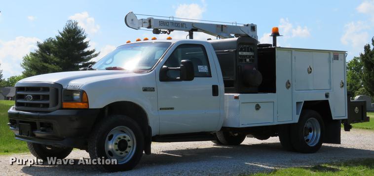image for item DE8073 2001 Ford F550 Super Duty XL service truck with crane
