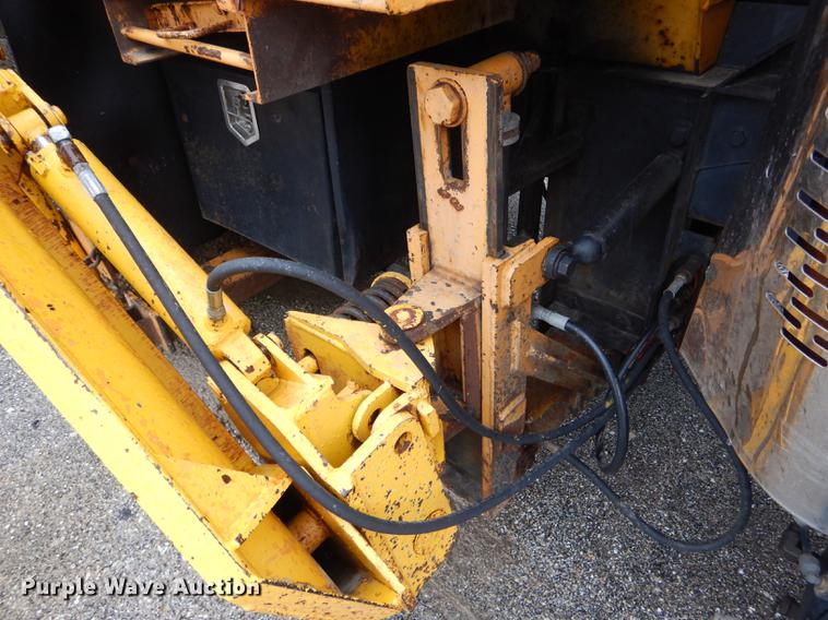 image for item DE8420 2004 International 7400 dump truck