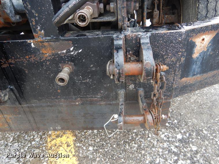 image for item DE8423 2006 International 7400 dump truck