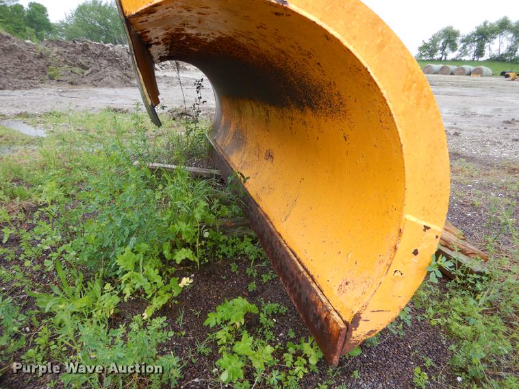 image for item DE8423 2006 International 7400 dump truck