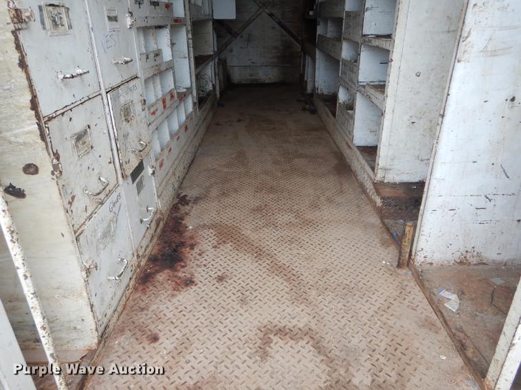 image for item DE8424 1995 International 4900 box truck