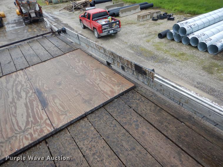 image for item DE8424 1995 International 4900 box truck