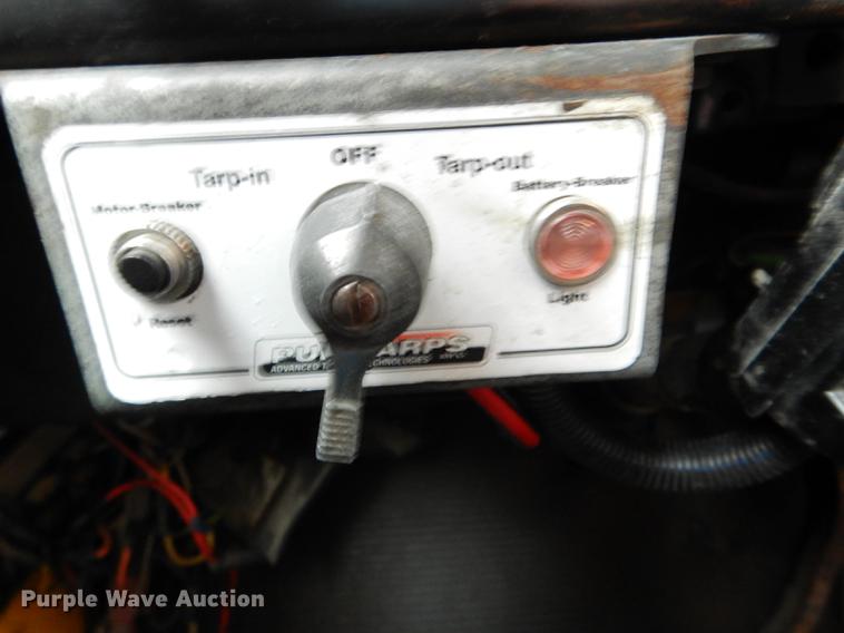 image for item DE8425 2002 International 4900 dump truck