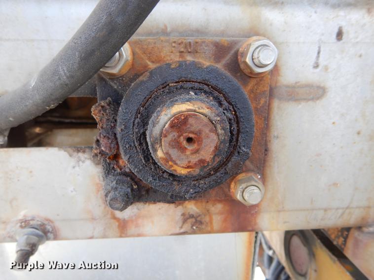 image for item DE8427 2008 Ford F550 Super Duty XL Crew Cab dump truck