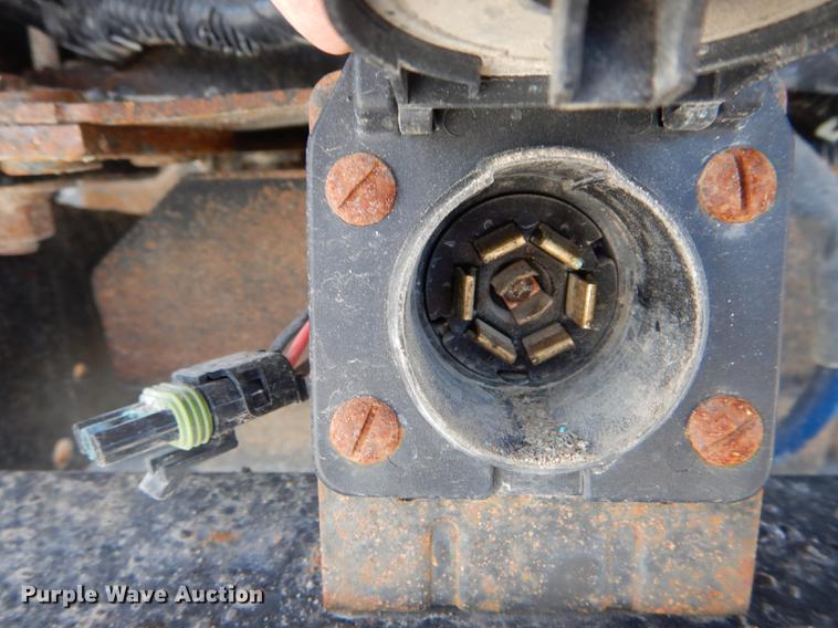 image for item DE8428 2008 Ford F550 Super Duty XL Crew Cab flatbed truck