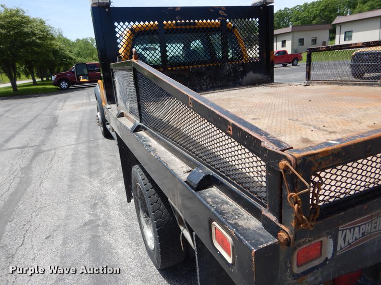 image for item DE8428 2008 Ford F550 Super Duty XL Crew Cab flatbed truck