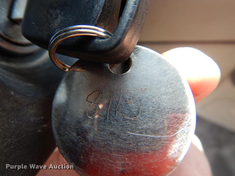 image for item DE8428 2008 Ford F550 Super Duty XL Crew Cab flatbed truck