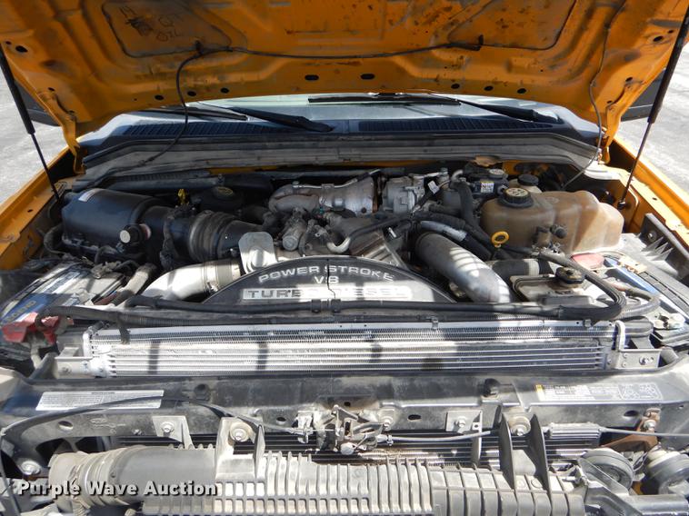 image for item DE8429 2008 Ford F550 Super Duty XL Crew Cab flatbed truck