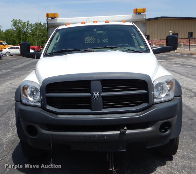 image for item DE8430 2009 Dodge Ram 5500HD Quad Cab dump truck