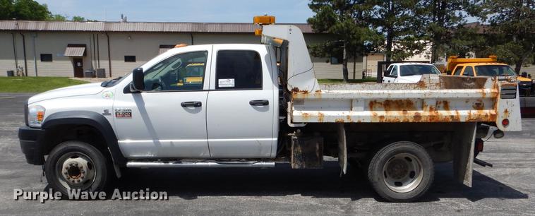 image for item DE8430 2009 Dodge Ram 5500HD Quad Cab dump truck