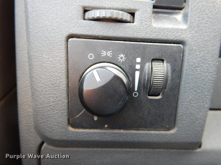 image for item DE8430 2009 Dodge Ram 5500HD Quad Cab dump truck