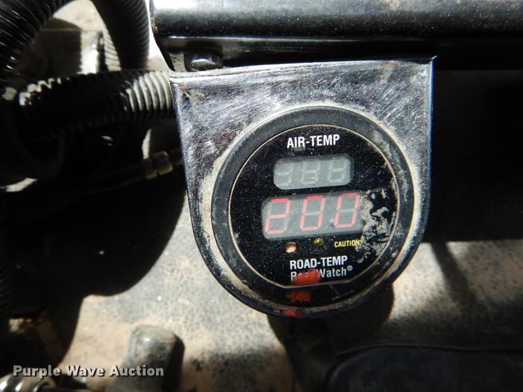 image for item DE8430 2009 Dodge Ram 5500HD Quad Cab dump truck