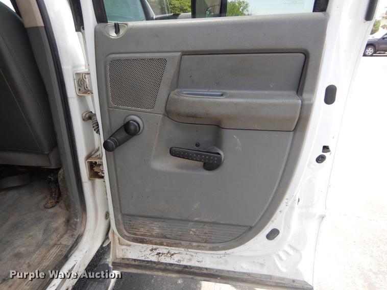image for item DE8430 2009 Dodge Ram 5500HD Quad Cab dump truck