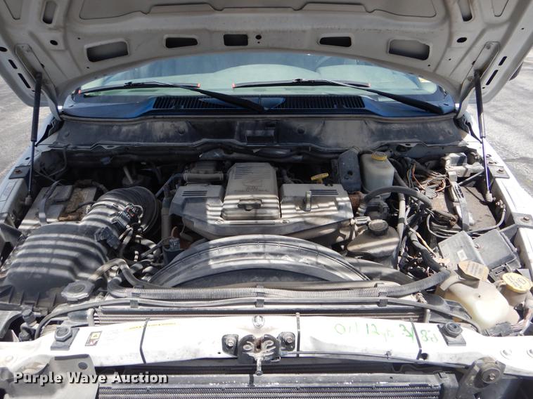 image for item DE8430 2009 Dodge Ram 5500HD Quad Cab dump truck