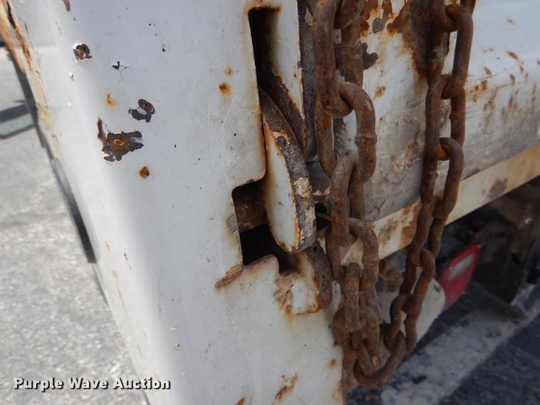 image for item DE8430 2009 Dodge Ram 5500HD Quad Cab dump truck