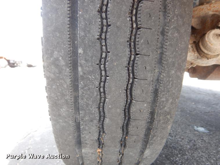 image for item DE8430 2009 Dodge Ram 5500HD Quad Cab dump truck