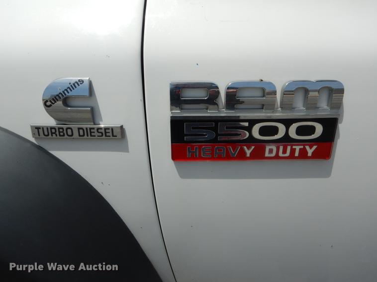 image for item DE8430 2009 Dodge Ram 5500HD Quad Cab dump truck