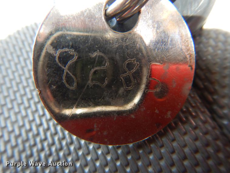 image for item DE8430 2009 Dodge Ram 5500HD Quad Cab dump truck