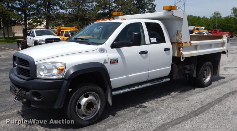 image for item DE8431 2009 Dodge Ram 5500HD Quad Cab dump truck