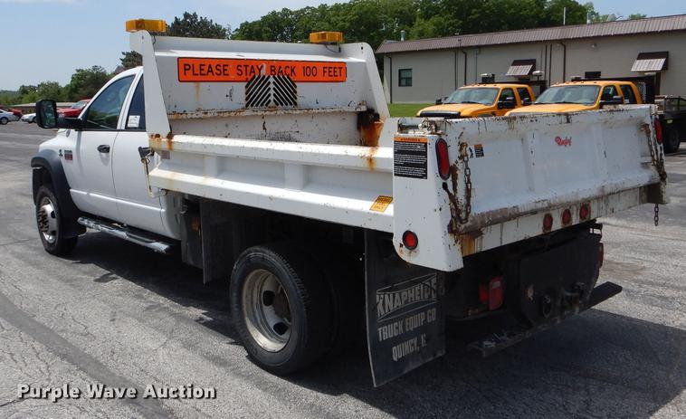 image for item DE8431 2009 Dodge Ram 5500HD Quad Cab dump truck