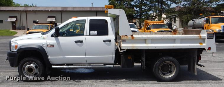 image for item DE8431 2009 Dodge Ram 5500HD Quad Cab dump truck