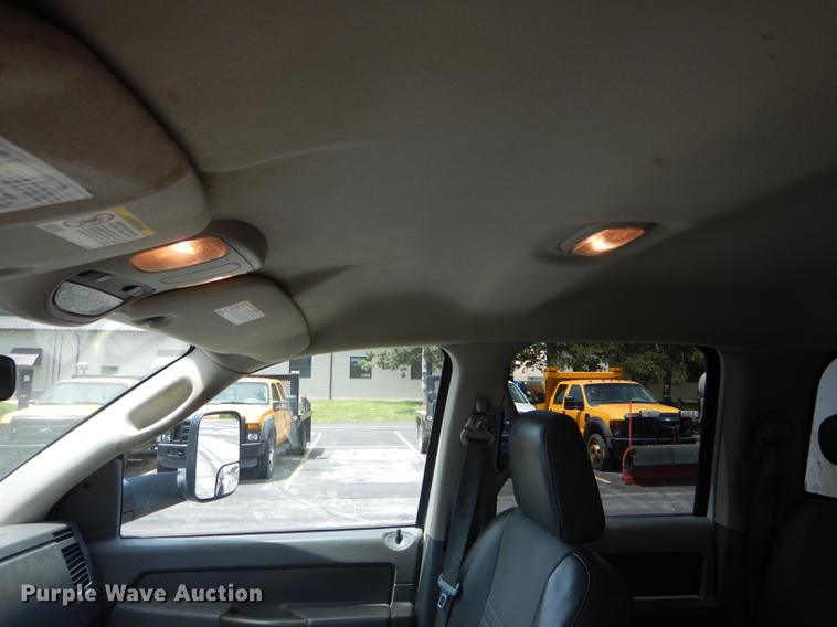 image for item DE8431 2009 Dodge Ram 5500HD Quad Cab dump truck