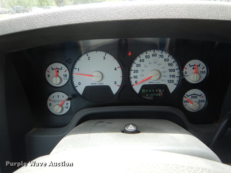 image for item DE8431 2009 Dodge Ram 5500HD Quad Cab dump truck