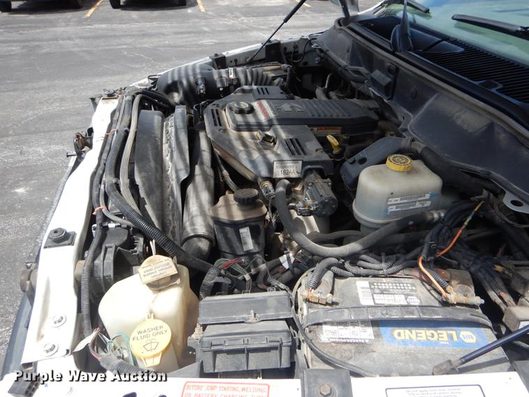 image for item DE8431 2009 Dodge Ram 5500HD Quad Cab dump truck