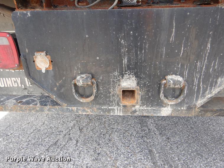 image for item DE8431 2009 Dodge Ram 5500HD Quad Cab dump truck