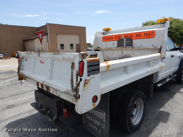 image for item DE8431 2009 Dodge Ram 5500HD Quad Cab dump truck