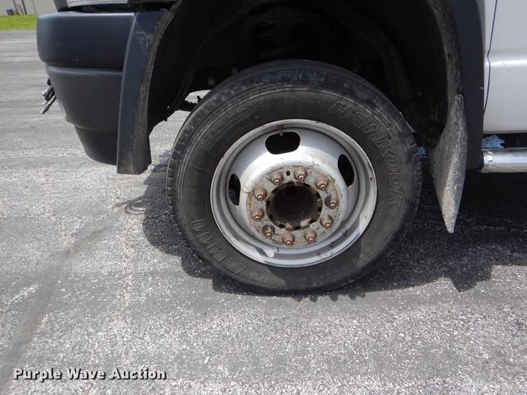 image for item DE8431 2009 Dodge Ram 5500HD Quad Cab dump truck