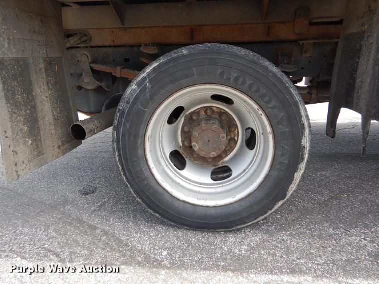 image for item DE8431 2009 Dodge Ram 5500HD Quad Cab dump truck