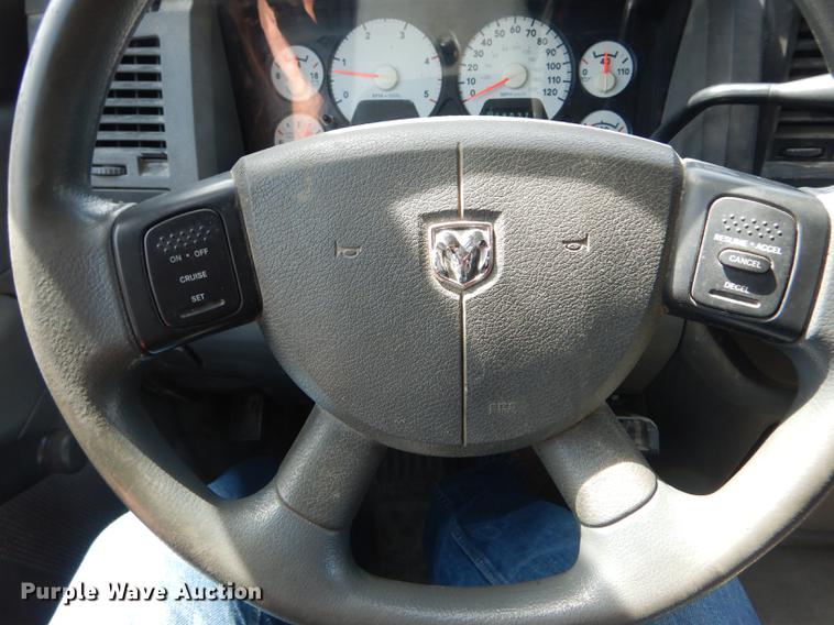 image for item DE8432 2009 Dodge Ram 5500HD Quad Cab flatbed truck