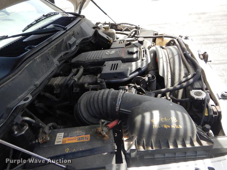 image for item DE8432 2009 Dodge Ram 5500HD Quad Cab flatbed truck