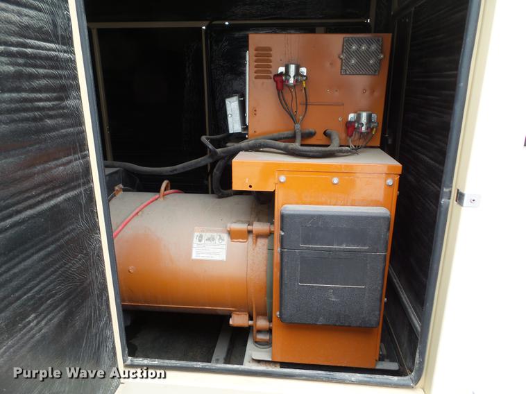 image for item DF0766 2008 Generac 0054290 generator