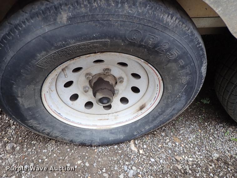 image for item DF1207 2004 Doolittle enclosed cargo trailer