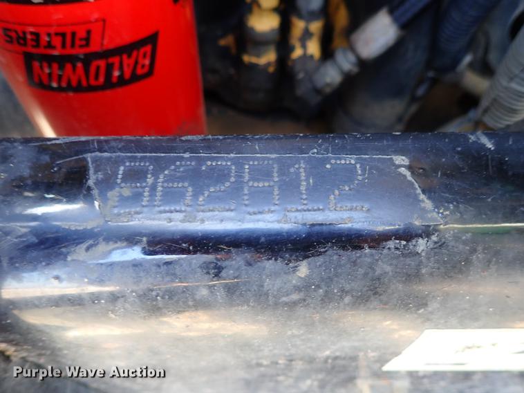 image for item DF1210 2000 Kenworth T800 semi truck