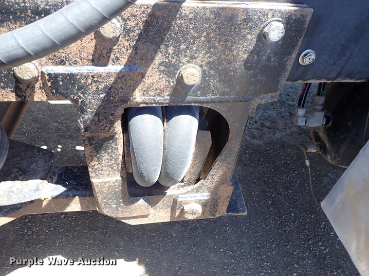 image for item DF1210 2000 Kenworth T800 semi truck