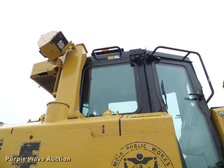image for item DF7299 2012 Caterpillar D6T XW dozer