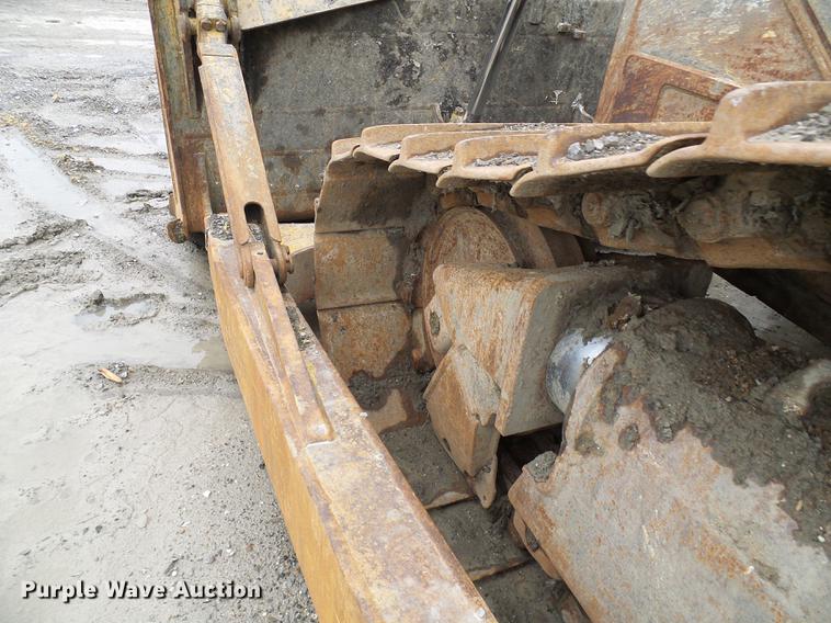 image for item DF7299 2012 Caterpillar D6T XW dozer