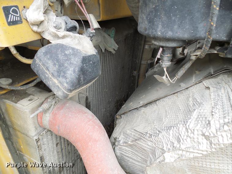 image for item DF7299 2012 Caterpillar D6T XW dozer