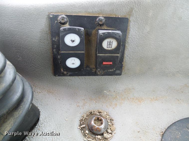 image for item DF7299 2012 Caterpillar D6T XW dozer