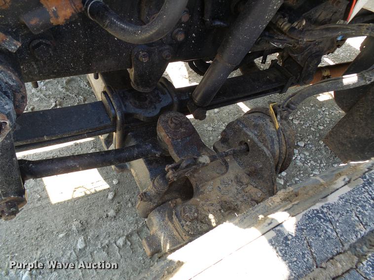 image for item DF7312 2006 International 7400 digger derrick truck