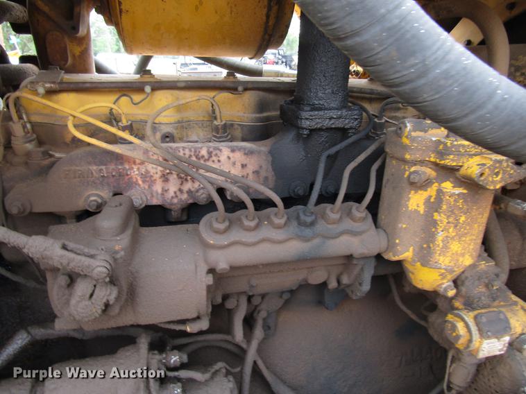 image for item DF8027 1964 Caterpillar D6B dozer