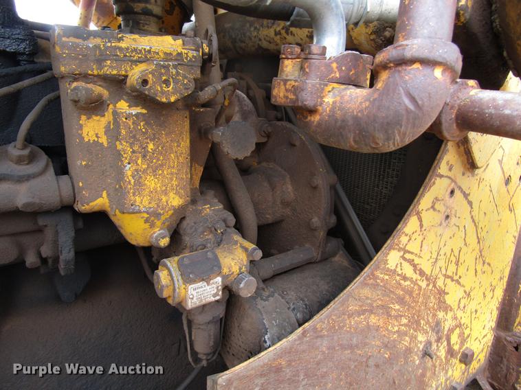 image for item DF8027 1964 Caterpillar D6B dozer