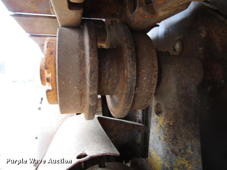 image for item DF8027 1964 Caterpillar D6B dozer