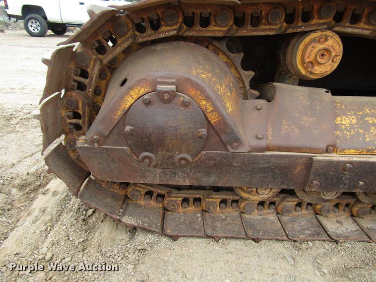 image for item DF8027 1964 Caterpillar D6B dozer