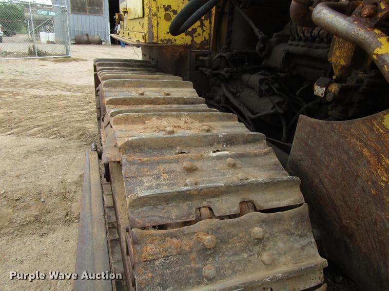 image for item DF8027 1964 Caterpillar D6B dozer