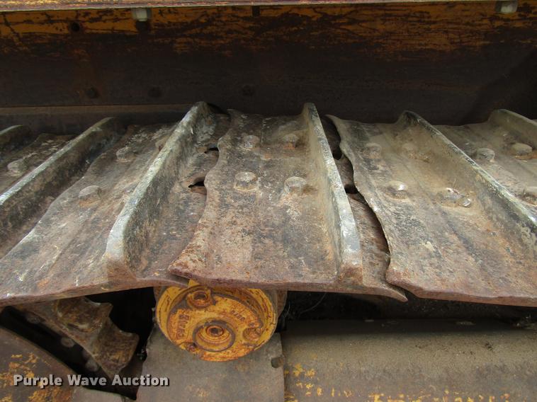 image for item DF8027 1964 Caterpillar D6B dozer